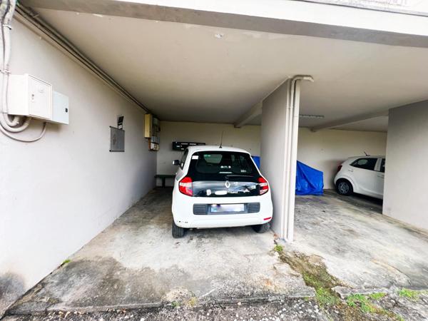 Appartement maison avec jardin et parking Didier