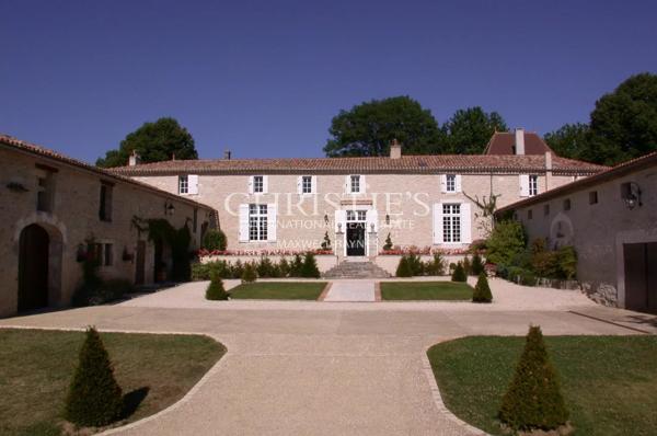 Très beau domaine viticole en  Agriculture Biologique AOC Montravel, Haut-Montravel et Côtes de Bergerac