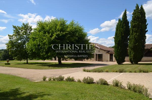 Très beau domaine viticole en  Agriculture Biologique AOC Montravel, Haut-Montravel et Côtes de Bergerac