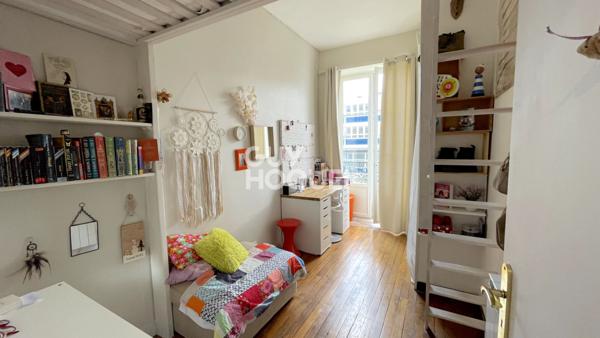 Bel appartement familial lumineux avec cachet de l'ancien