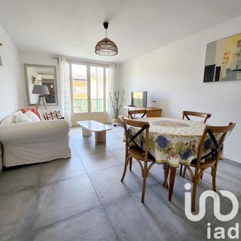 Appartement 3 pièces de 65 m² à Amélie-les-Bains-Palalda (66110)