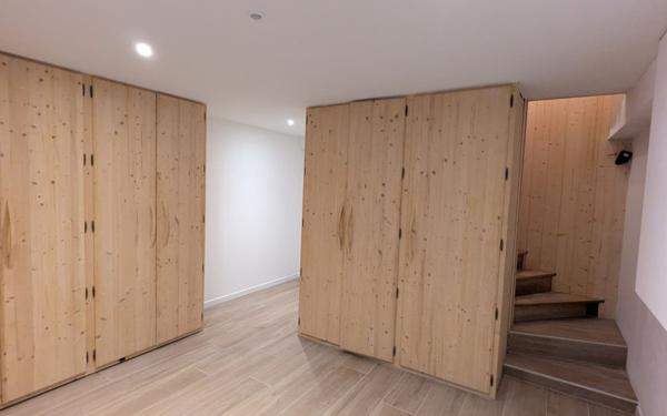 Maison à louer    5 pièces •  Éveux
