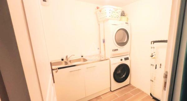 PAVILLON 5 CHAMBRES AVEC PISCINE