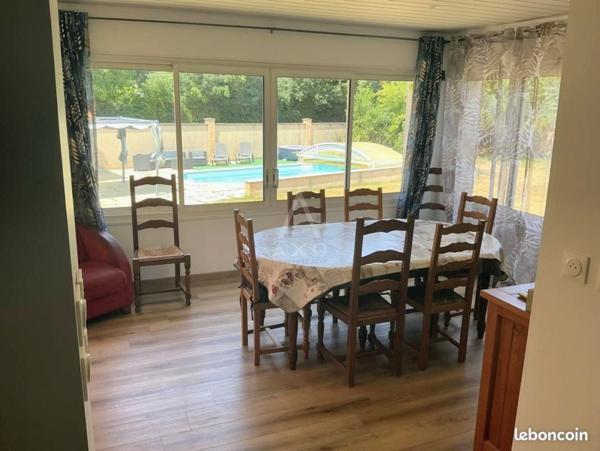 PAVILLON 5 CHAMBRES AVEC PISCINE