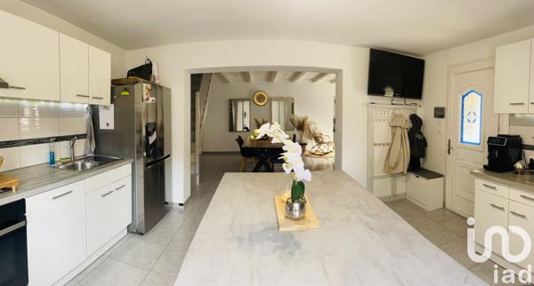 Maison traditionnelle 4 pièces de 145 m² à Saint-Julien-en-Saint-Alban (07000)