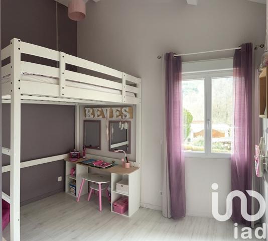 Maison traditionnelle 4 pièces de 145 m² à Saint-Julien-en-Saint-Alban (07000)