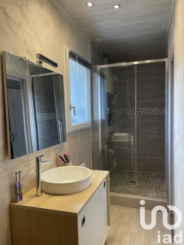 Maison traditionnelle 4 pièces de 145 m² à Saint-Julien-en-Saint-Alban (07000)