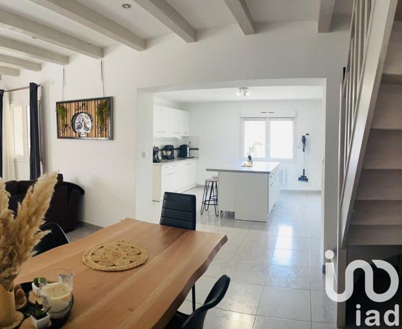 Maison traditionnelle 4 pièces de 145 m² à Saint-Julien-en-Saint-Alban (07000)