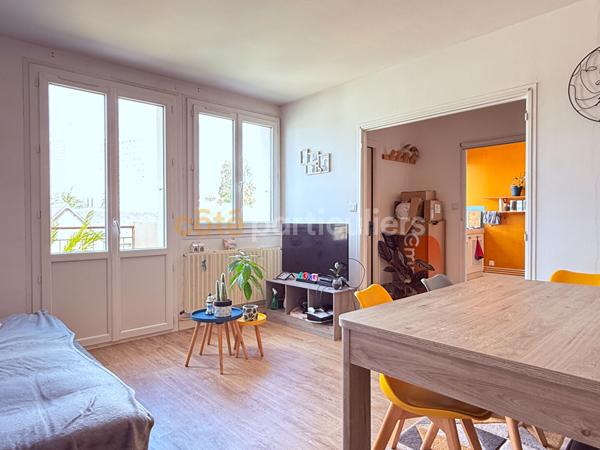 Vente
                Appartement45 m² - 2 Pièces -
                    LAVAL (53000)