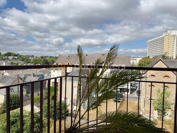 Vente
                Appartement45 m² - 2 Pièces -
                    LAVAL (53000)
