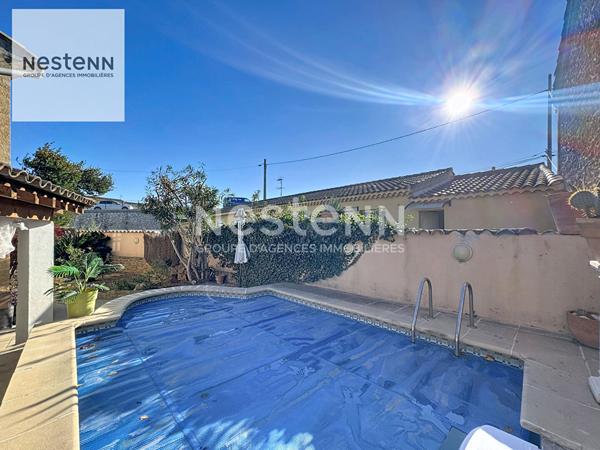 MIRAMAS ?Maison en pierre de taille d'environ 140 m² avec piscine + studio indépendant