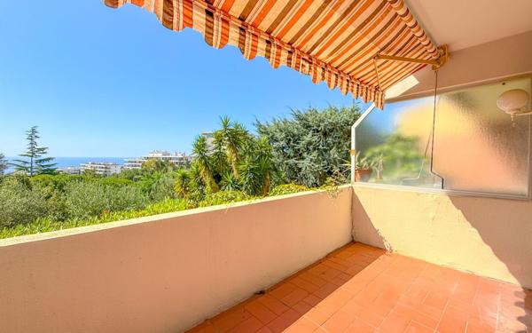 Appartement à vendre    1 pièce • 31,71 m2 Nice