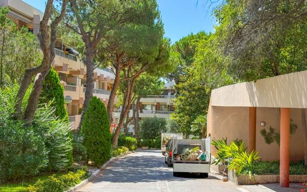 Appartement à vendre    1 pièce • 31,71 m2 Nice