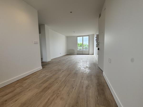 Appartement T3 au 3ème étage entièrement rénové