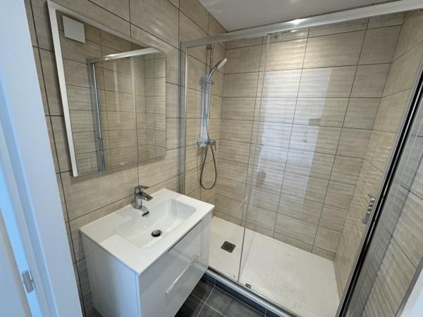 Appartement T3 au 3ème étage entièrement rénové