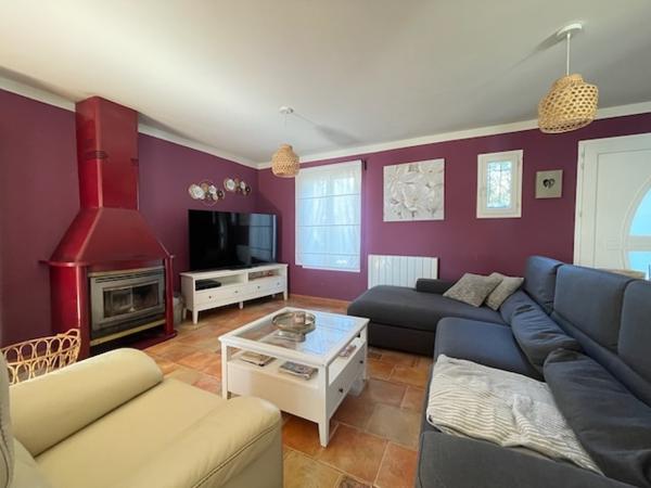 MAISON T6 AVEC JARDIN ET GARAGE