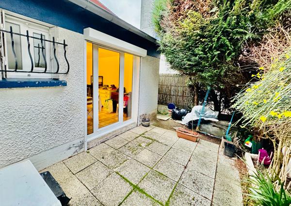 Appartement Chaville RER C 2 pièces 33 m2 loué en meublé calme jardin privatif terrasse sud