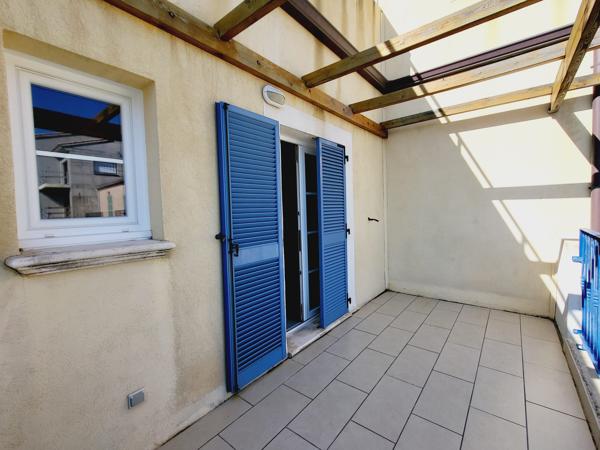 Appartement T2 avec belle vue mer