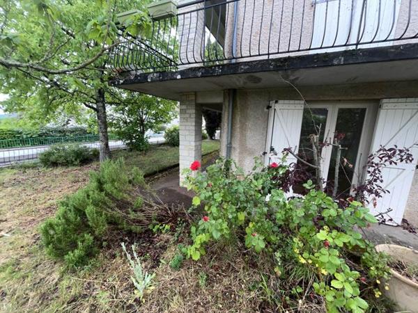 Appartement à louer 680 € CC Cahors 3 p 77 m² DPE D