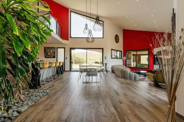 Vente Maison de luxe Thuir 6 Pièces 200 m²
