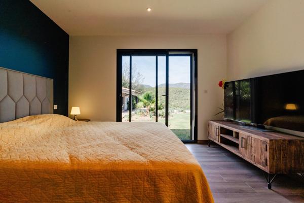 Vente Maison de luxe Thuir 6 Pièces 200 m²