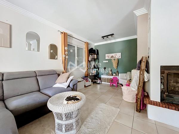 Maison rénovée de 105 m² avec piscine, SPA et 4 619 m² de terrain à Fors