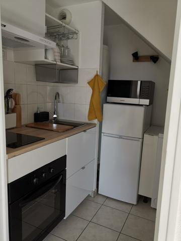 Appartement
                                                                                                                                                                                                                                                                                                                        3 pièce(s)                                                                                                                                                                                                          2 chambre(s)                                                                                                                                                                                                          42  m²