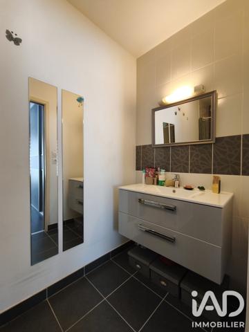Maison à vendre 6 pièces 227 m² Angers