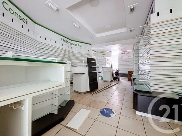 Immeuble à vendre  222,90 m 2   ARGENTAN  - 61