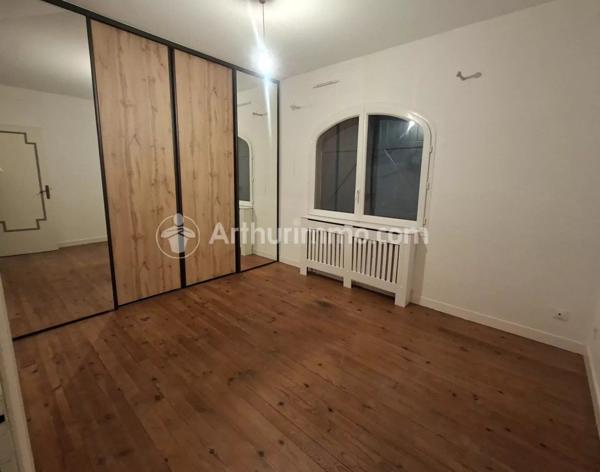 Location Bureau 3 pièces 50 m2 à Rouffiac-Tolosan