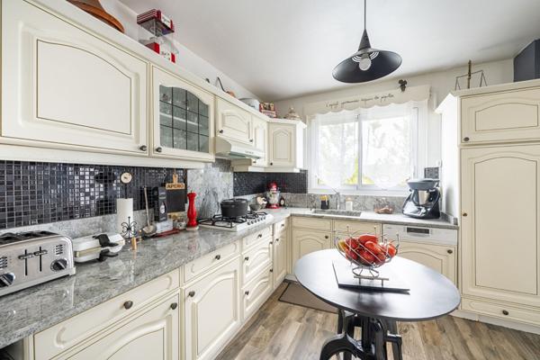 Maison Meulan En Yvelines 7 pièce(s) - 5 chambres