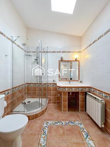 MAS DE CHARME AVEC JARDIN ET PISCINE À QUELQUES PAS DE LA MER