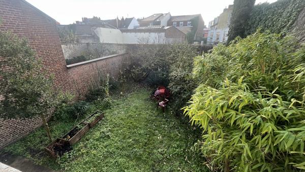 T3 Rénové avec Jardin Privatif & Garage – Esprit Petite Copropriété