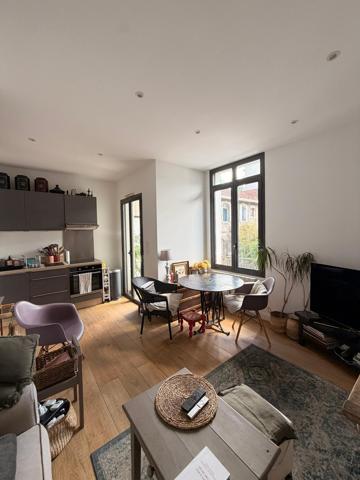 Appartement
         3 pièces
        - 50 m²
