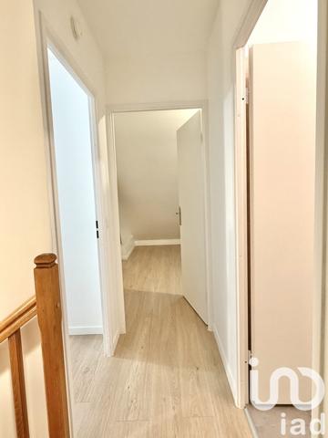 Appartement 3 pièces de 66 m² à Morangis (91420)