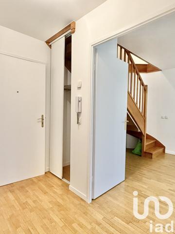 Appartement 3 pièces de 66 m² à Morangis (91420)