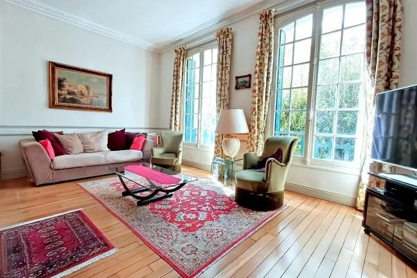 Maison 7 pièces 180 m2