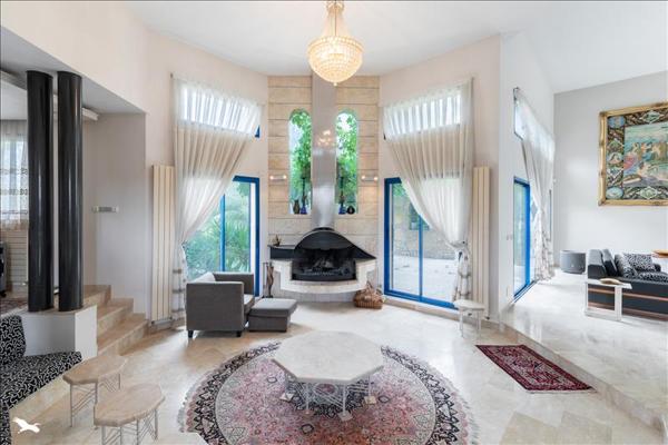 Maison à vendre |  Prades-le-Lez |  7 pièces | 245 m²