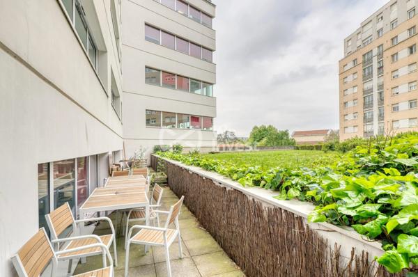 À LOUER – BUREAUX DE STANDING 600 m² – CALUIRE SAINT-CLAIR – IMMEUBLE OPEN CITY