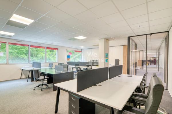 À LOUER – BUREAUX DE STANDING 600 m² – CALUIRE SAINT-CLAIR – IMMEUBLE OPEN CITY