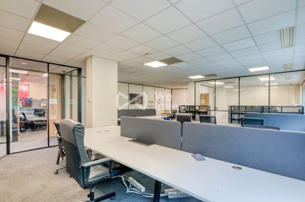 À LOUER – BUREAUX DE STANDING 600 m² – CALUIRE SAINT-CLAIR – IMMEUBLE OPEN CITY