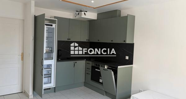 Location Studio meublé 22.73 m² - Aubergenville 78410