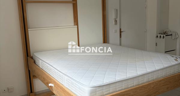 Location Studio meublé 22.73 m² - Aubergenville 78410