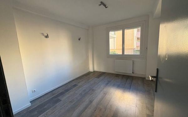 Appartement à vendre    3 pièces •  Carcassonne