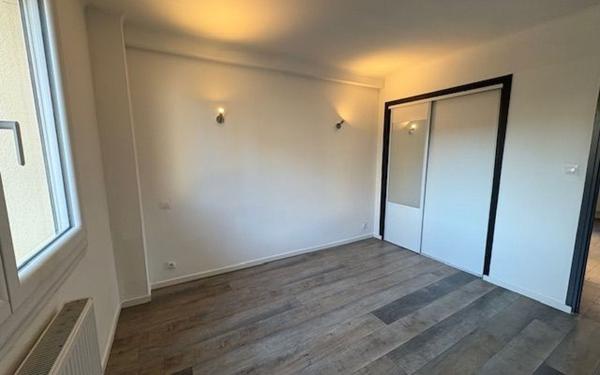 Appartement à vendre    3 pièces •  Carcassonne