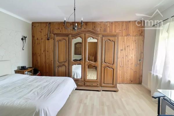CIMM IMMBOBILIER FORBACH vous propose  cette charmante maison individuelle située sur la commune de GAUBIVING.