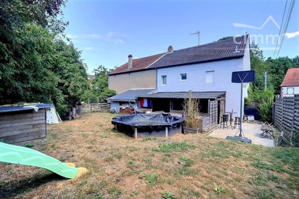 CIMM IMMBOBILIER FORBACH vous propose  cette charmante maison individuelle située sur la commune de GAUBIVING.