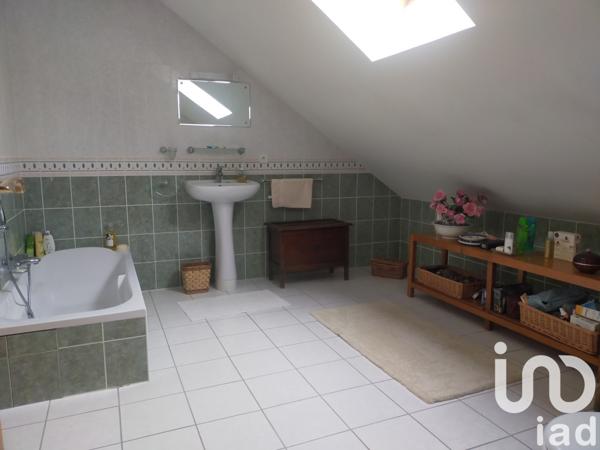 Maison à vendre 8 pièces 250 m² Loché-sur-Indrois