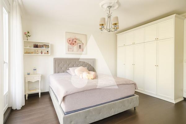 Maison 11 pièces 326 m2
