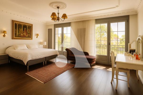 Maison 11 pièces 326 m2